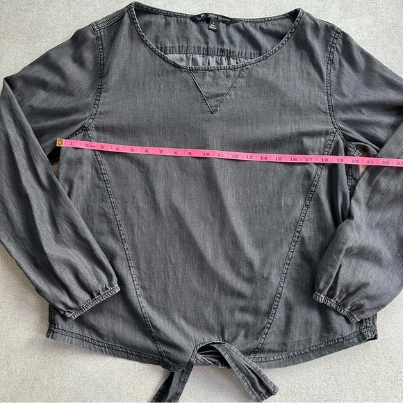 Lee Riders Shape Illusions Long Sleeve Tie Front Denim Shirt. Size L. Bl… - Picture 9 of 11